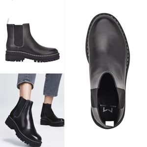 MARC Fisher LTD Pirro Chelsea Bootie, black, size 9